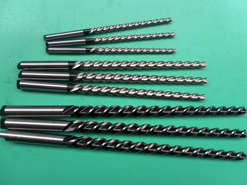 加工中心鉸刀一般能用多長時間？