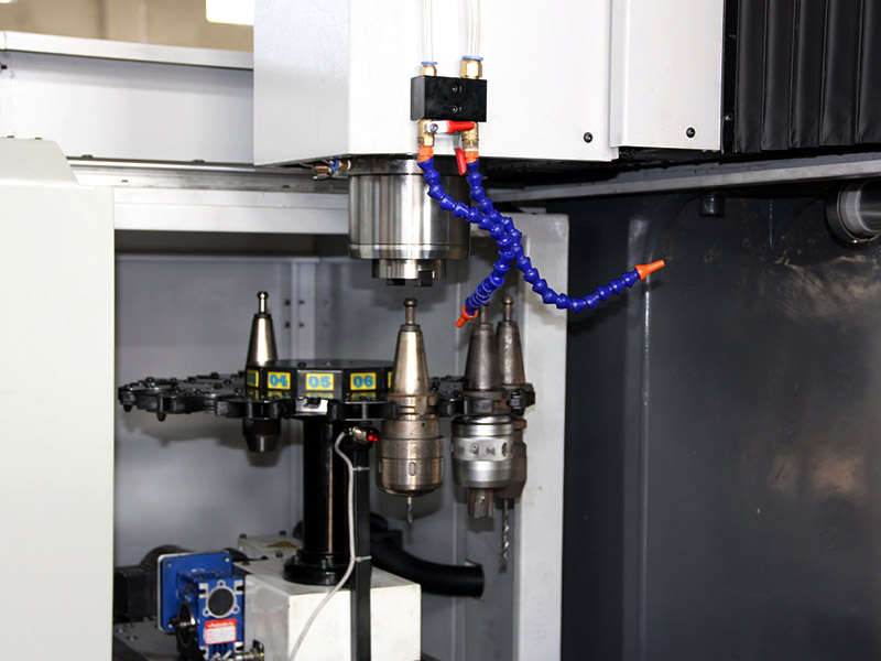 雕銑機(jī)要不要刀庫?相關(guān)要求!