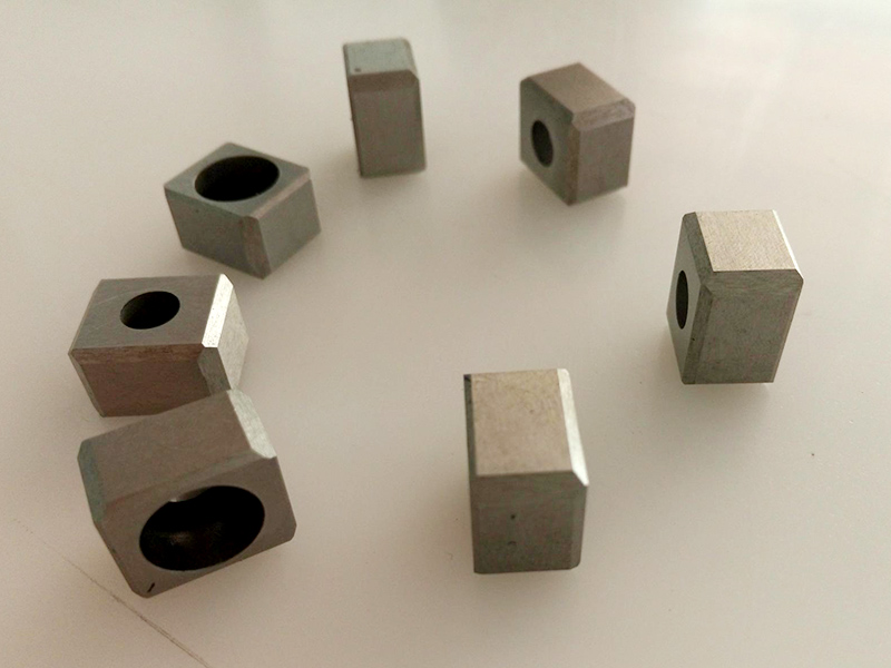 加工中心材料越硬轉(zhuǎn)速是不是轉(zhuǎn)速越低？