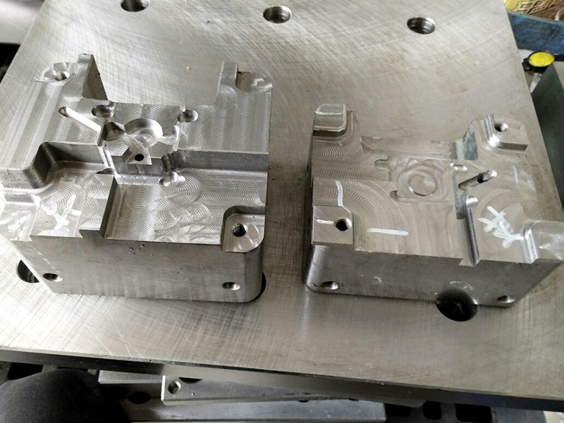 深孔鉆師傅多少錢一個(gè)月？