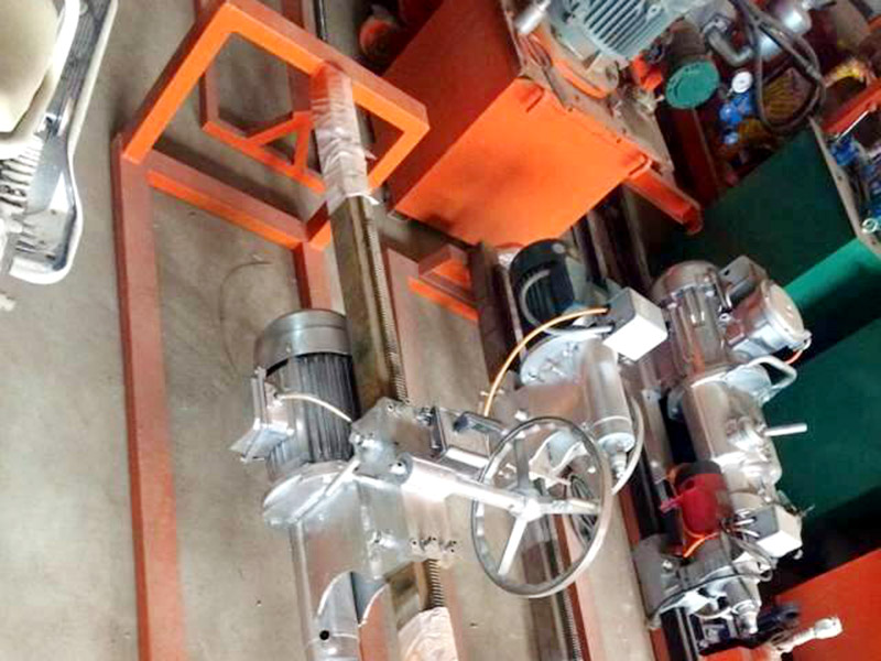 鉆孔機(jī)倒轉(zhuǎn)怎么回事?有哪些危害?