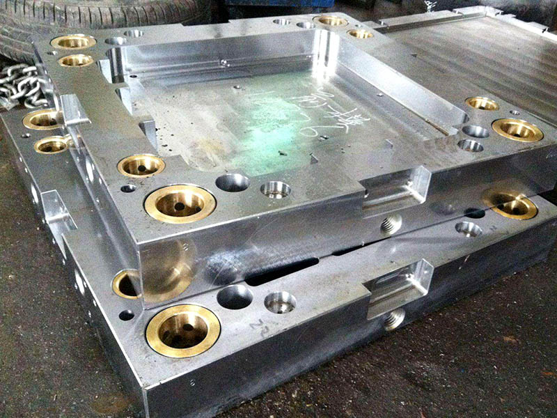 深孔鉆加工為什么會偏斜很大？